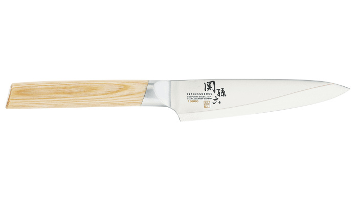 What is a petty knife used for?